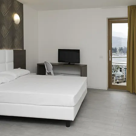 Exclusive Suites Riva Extérieur photo
